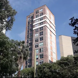 San Peter Aparta En La 70 Laureles Apartamento