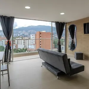 En Maravilloso Laureles Con Piscina 801 Apartamento